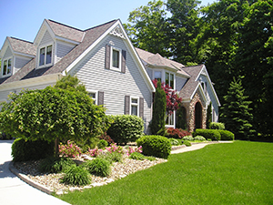 Landscapers and Lawncare Services in Linn, MO